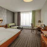 特里尔大黑门美居酒店