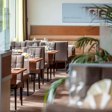 Mercure Porta Nigra 4*