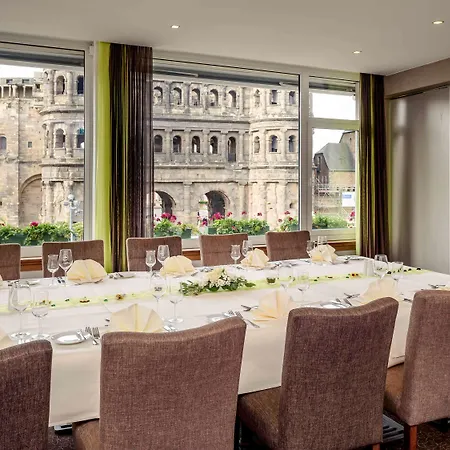Mercure Porta Nigra 4*