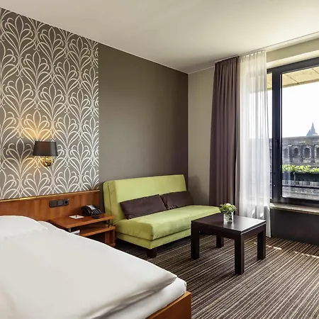Otel Mercure Porta Nigra 4*
