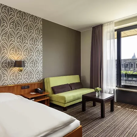Mercure Porta Nigra 4*
