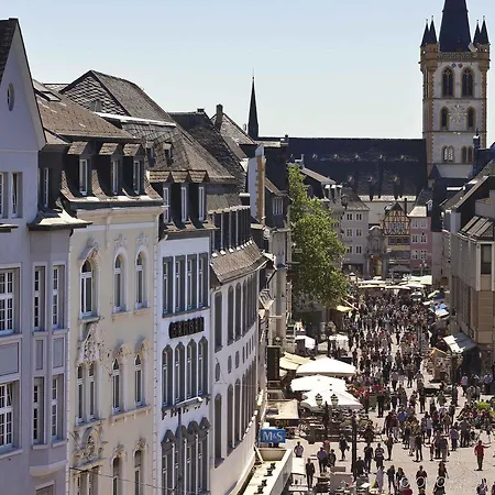호텔 Mercure Porta Nigra 4*