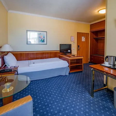 Otel Mercure Porta Nigra 4*