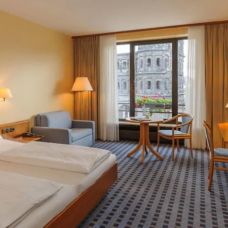 Mercure Porta Nigra Отель Трир