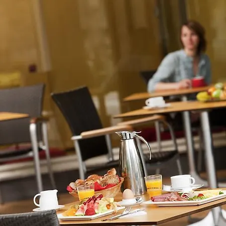 Mercure Porta Nigra 4* Trevír