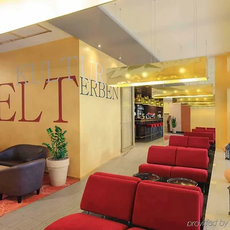 Mercure Porta Nigra 4*