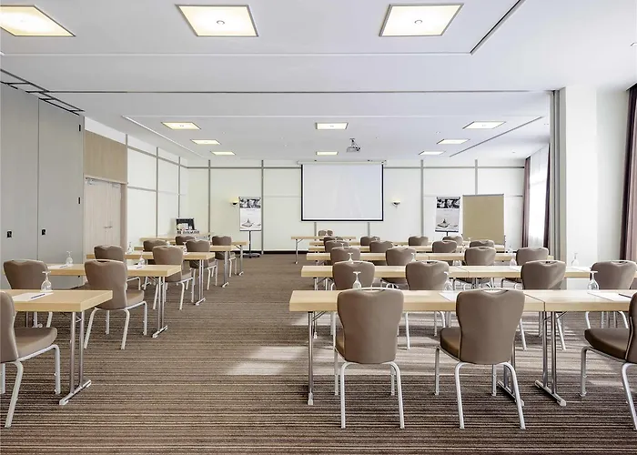 Mercure Porta Nigra Otel 4*